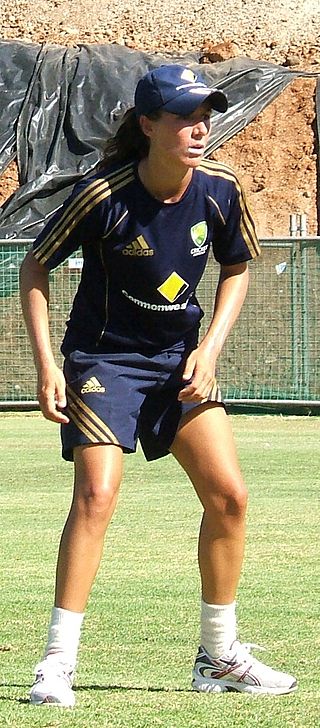 <span class="mw-page-title-main">Sarah Andrews (cricketer)</span> Australian cricketer