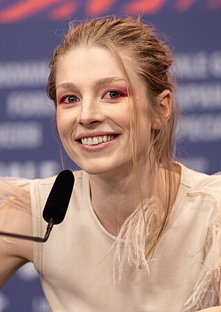 <span class="mw-page-title-main">Hunter Schafer</span> American transgender actress and model (born 1998)