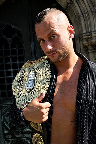 <span class="mw-page-title-main">Matt Taven</span> American professional wrestler (born 1985)