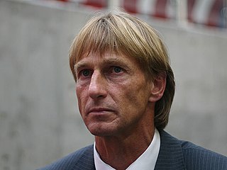 <span class="mw-page-title-main">Adrie Koster</span> Dutch football manager (born 1954)