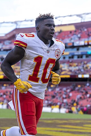 <span class="mw-page-title-main">Tyreek Hill</span> American football player (born 1994)