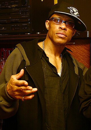 <span class="mw-page-title-main">Guru (rapper)</span> American rapper (1961–2010)