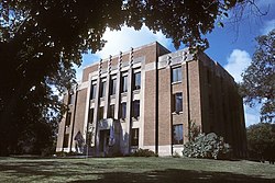 Jerauld County Courthouse.jpg