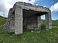 Monte Tombea, la stazione fortificata di arrivo della teleferica risalente alla Grande Guerra che collegava il Monte con la località Pilaster di Magasa