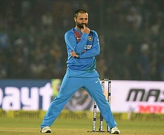 <span class="mw-page-title-main">Parvez Rasool</span> Indian cricketer