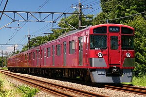 西武多摩湖線を走行する9000系 （2023年7月 武蔵大和駅 - 八坂駅間）