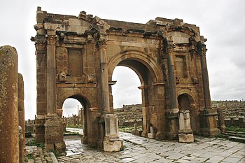 10. Roman Arch of Timgad (generally known as the Arch of Trajan) in Timgad, Batna Province, Algeria Photograph: Rateb Licensing: CC-BY-SA-3.0