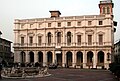 Biblioteca Angelo Mai ved Piazza Vecchia.