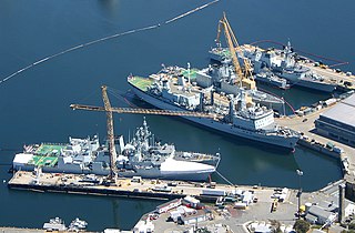 <span class="mw-page-title-main">CFB Esquimalt</span> Naval base near Victoria, British Columbia, Canada