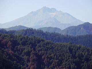 <span class="mw-page-title-main">Nevado de Longaví</span> Volcano in Chile