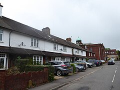 Houses in Bridge Road - geograph.org.uk - 6459525.jpg