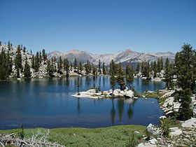 Lake 10200, LeConte Divide