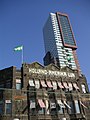 De Rotterdamse vlag met daarop het logo van de Holland-Amerika Lijn