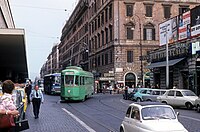 Via Giolitti (all'uscita dalla Stazione Termini), giugno 1975.