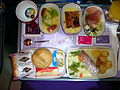 Abendessen der Thai Airways (Economy Class)