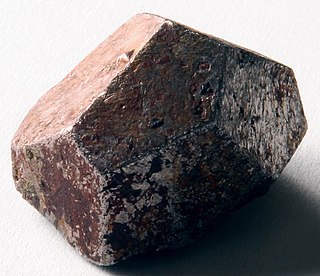 <span class="mw-page-title-main">Cobaltite</span> Sulfide mineral composed of cobalt, arsenic, and sulfur