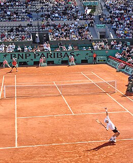 Clay court type of tennis court