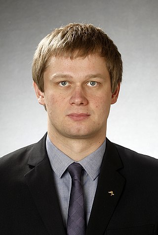 <span class="mw-page-title-main">Remo Holsmer</span> Estonian basketball player and politician