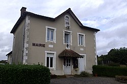 Skyline of Sainte-Marie-de-Vaux