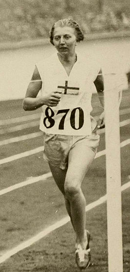 Inga Gentzel verovert het brons op de 800 m tijdens de Olympische Spelen in 1928, Amsterdam.