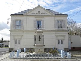 The town hall in Pontcarré