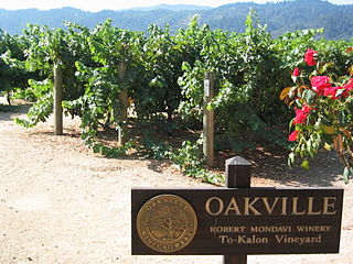 <span class="mw-page-title-main">Oakville AVA</span> American Viticultural Area located in California