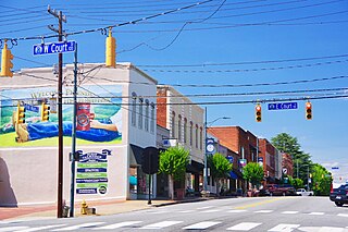 <span class="mw-page-title-main">Rutherfordton, North Carolina</span> Town in North Carolina, United States