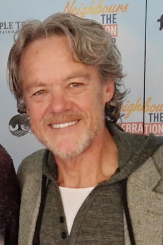 <span class="mw-page-title-main">Stefan Dennis</span> Australian actor (born 1958)