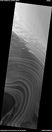在HiWish（英语：HiWish）計畫下，由高解析度成像科學設備（HiRISE）觀察到的北極冠層