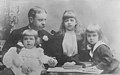 Gracie Hall (brother), Elliott (father), Eleanor, Elliott, Jr. (brother), 1892