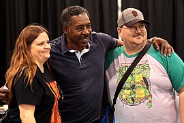 Ernie Hudson (26610678659).jpg