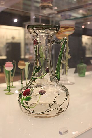 <span class="mw-page-title-main">Bohemian glass</span> Regional glass product