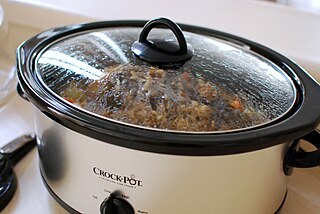 <span class="mw-page-title-main">Slow cooker</span> Countertop electrical cooking appliance used to simmer food