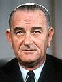 Lyndon B. Johnson Yhdysvaltain historian nuorin ja yksi tunnetuimmista Yhdysvaltain senaatin enemmistöjohtajista.[8]