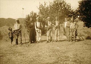 Men of the Kir tribe, to the north of the Drin, in the Malësia e Vogël.