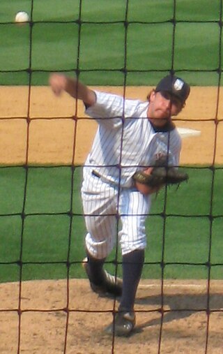 <span class="mw-page-title-main">Switch pitcher</span> Baseball pitcher who can throw with both arms