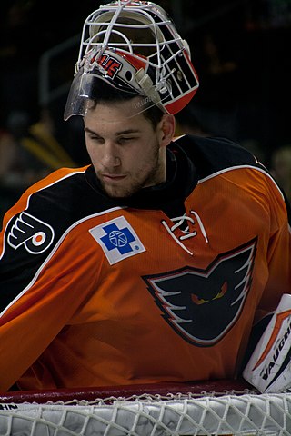 <span class="mw-page-title-main">Anthony Stolarz</span> American ice hockey player (born 1994)