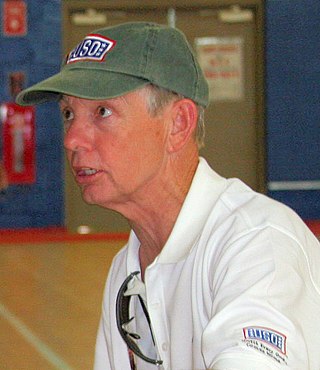 <span class="mw-page-title-main">Dave Odom</span> American basketball coach (born 1942)