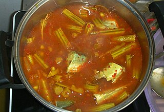 <i>Kaeng som</i> Fish curry dish