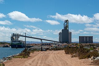 <span class="mw-page-title-main">Lucky Bay, South Australia</span> Town in South Australia