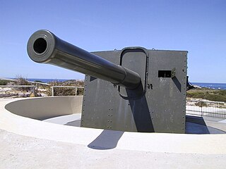 <span class="mw-page-title-main">Fremantle Fortress</span> Second World War naval defence system for Perth, Western Australia