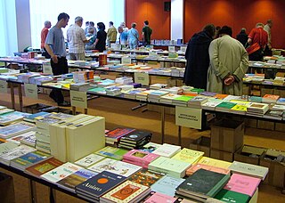 <span class="mw-page-title-main">Esperanto literature</span> Literature in the Esperanto language