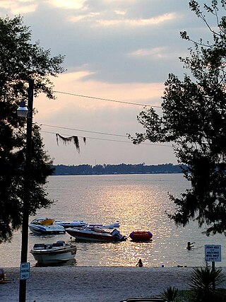 <span class="mw-page-title-main">White Lake, North Carolina</span> Town in North Carolina, United States