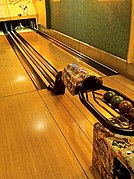 Bowling at Silverton Lodge - panoramio.jpg