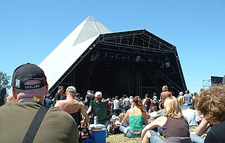 <span class="mw-page-title-main">Glastonbury Festival line-ups</span> Entertainers at the festival in Glastonbury, Somerset, England, listed by year