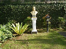 Bust of Jose Rizal inside Paco Cemetery PacoParkjf0872 09.JPG