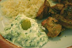 Souvlaki with tzatziki sauce and rice. Tzatziki-Kebab-Rice.jpg