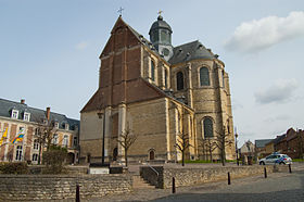 L'église abbatiale (sans façade).