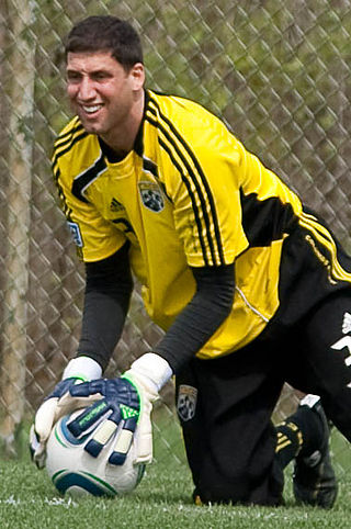 <span class="mw-page-title-main">Andy Gruenebaum</span> American soccer player