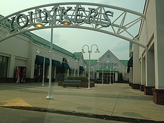 <span class="mw-page-title-main">Cherryland Center</span> Shopping mall in Traverse City, Michigan